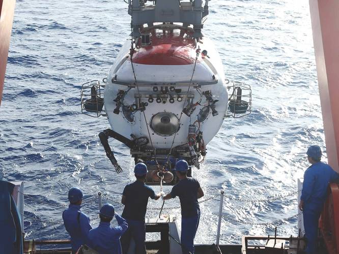 The 7,000m Jiaolong submersible (Image: Professor Cui Weicheng, Shanghai Ocean University)