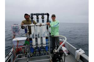 Dr. John Kessler (right) and Dr. DongJoo Joung (Pusan National University) collecting methane for radiocarbon analysis. All images: University of Rochester/John Kessler